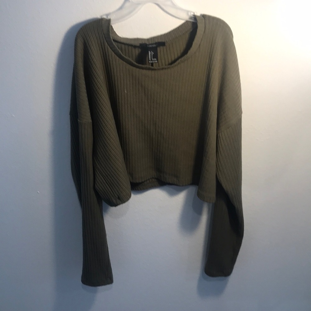 cropped long sleeve!